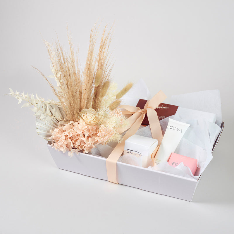Talitha - Pamper Hamper With Ecoya Products & Dried Flowers