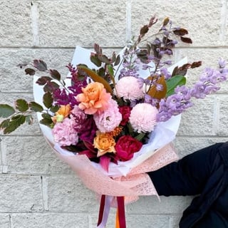 COMPLETE Florist's Choice seasonal bouquet - we will select the best seasonal varieties and tones to suit your chosen colour palette and budget.