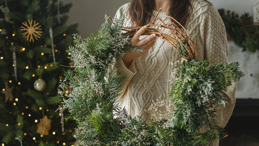 Christmas Wreaths: Festive Décor and Gifts with Same Day Delivery in Melbourne