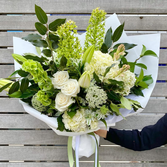Top Tips on Keeping Your Flowers Fresh for Longer