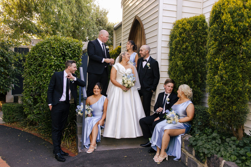 Florist: Lillypad Flowers
Venue: Ballara Receptions
Photographer: perlaphotography