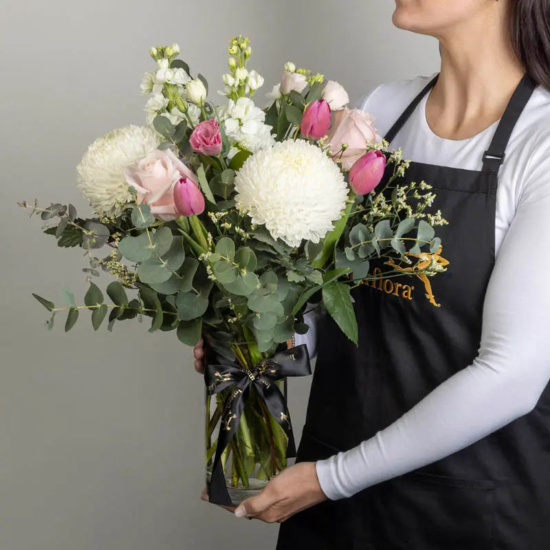 Florist Choice Vase (Interflora)