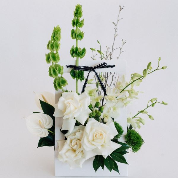 Vamos - Stylish White Roses & Seasonal Flower Arrangement In Carry Box