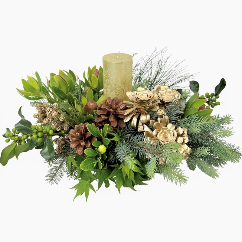 Christmas Flower Centrepiece Wreath (Without candle, display candle only)
